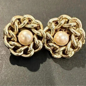 Vintage Gold Tone White Faux Pearl Chain Cluster Clip On Earrings Signed Japan